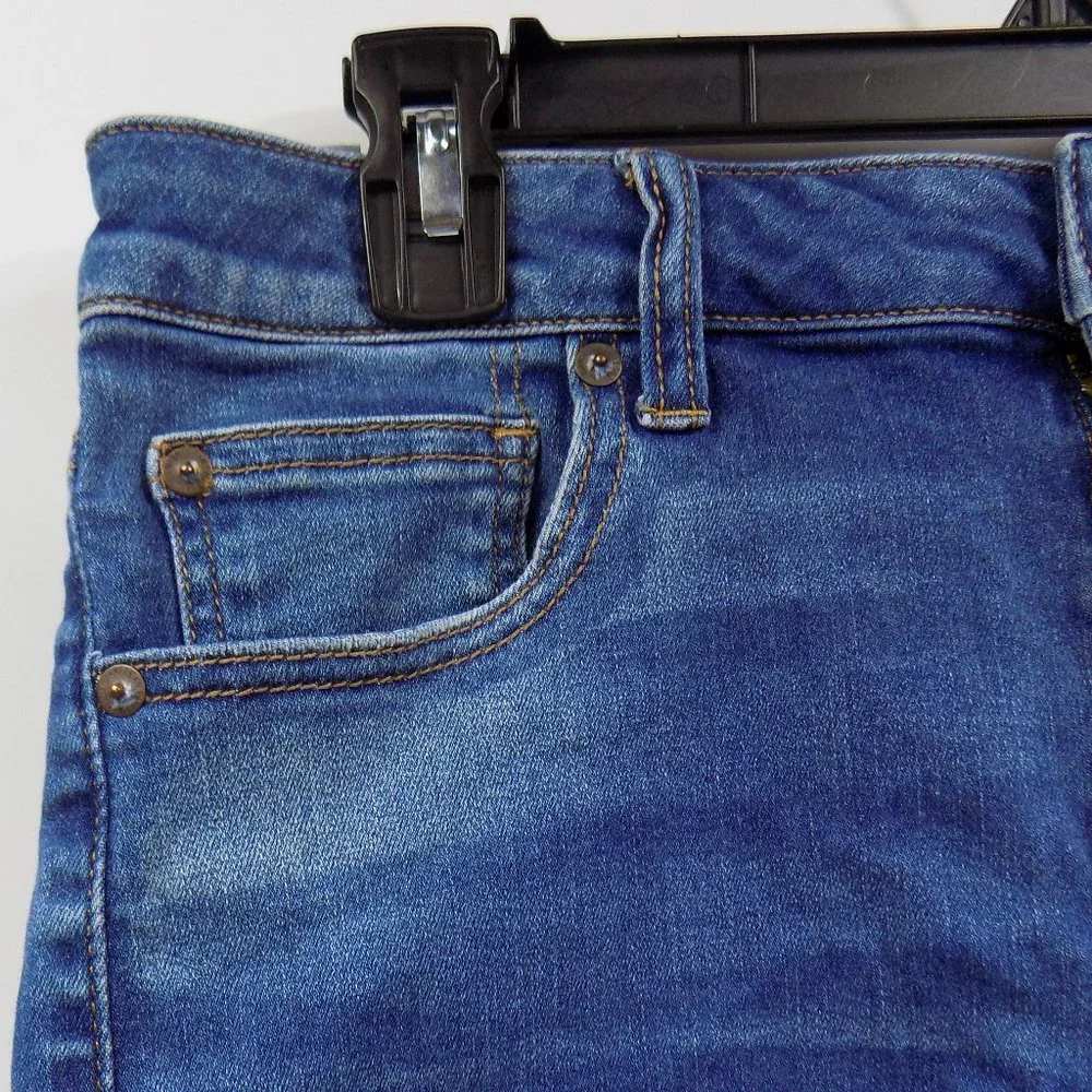 American Eagle Outfitters Next Level Stretched Denim Shorts Size 14 - Picture 2 of 7